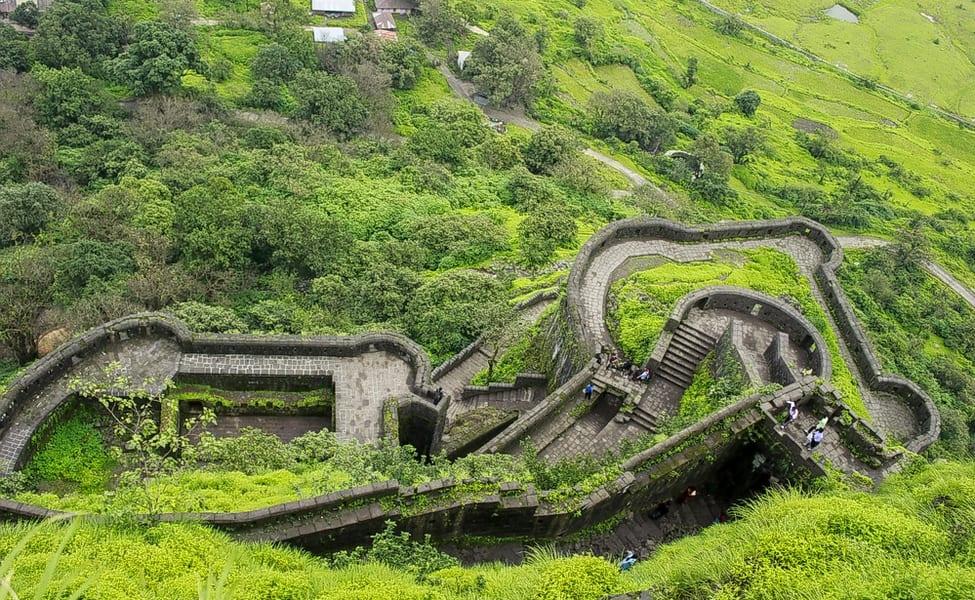 5 Amazing Winter Treks Around Mumbai & Pune